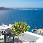 Theodora (adults Only) * Oia