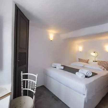 Theodora (adults Only) Apartment Oia (Santorini)