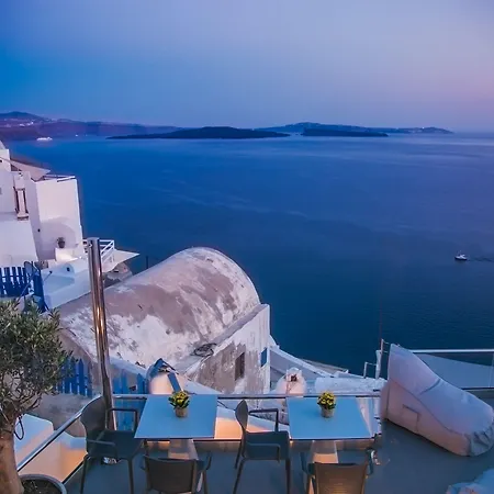 Theodora (adults Only) Oia